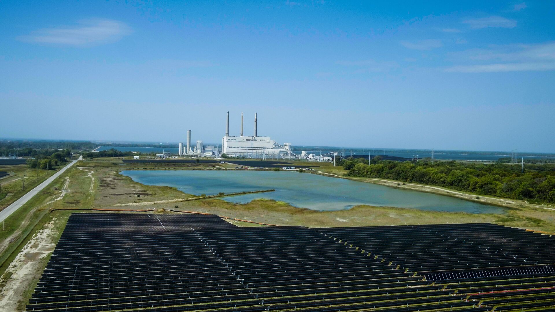 Coal energy plant adding renewable solar capacity in southern Illinois